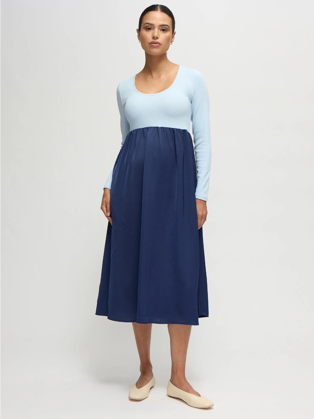 NWOT Ingrid & Isabel The Double Take Mixed Media Blue/Navy Maternity Midi Dress
